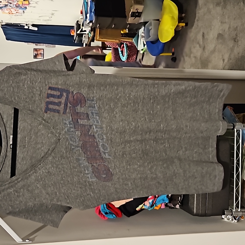 T‎ shirt